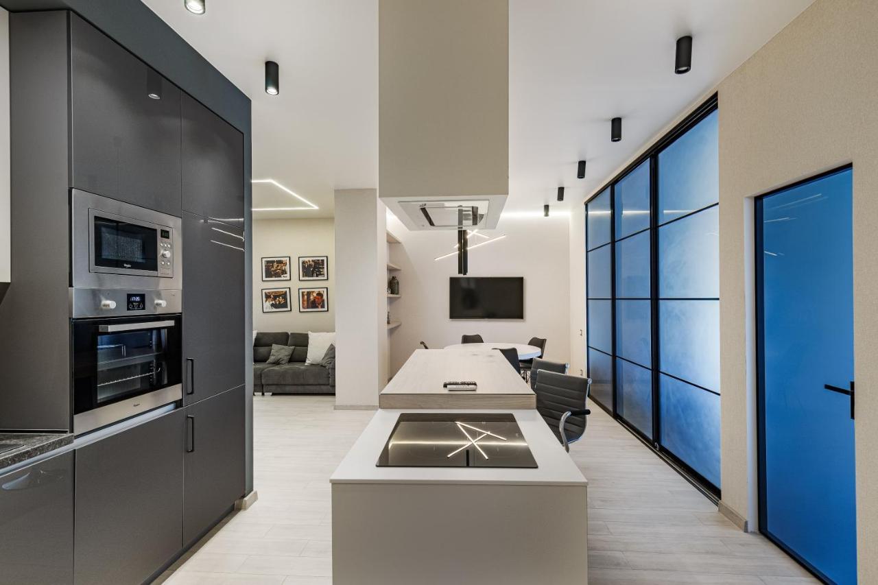 Sea Symphony Design Apartment Odesa Exterior foto